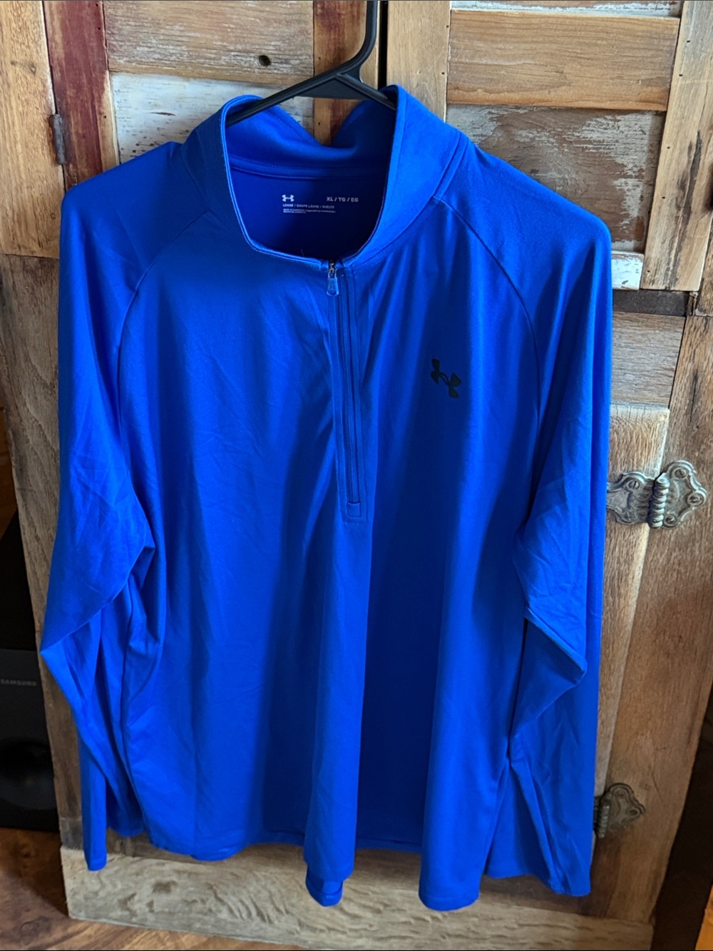 Under Armour Men’s Royal Blue 1/4 Zip Swim Rash Guard